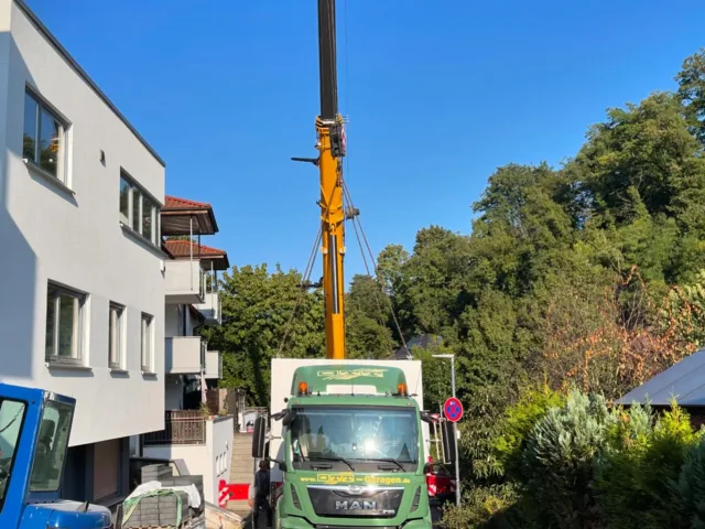 Fertiggarage mit LED-Beleuchtung und Wallbox-Vorbereitung